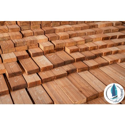 Teak natúr palló, 52x80-130 mm keresztmetszet, változó hossz