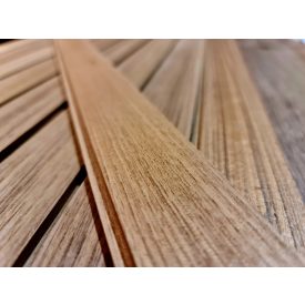 Nútolt teak léc, 50×9 mm, 140±5 cm